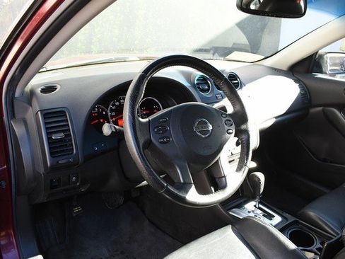 Used 2011 Nissan Altima 2.5 SL w/ 2.5SL Pkg image 14