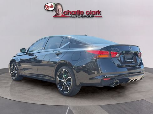 Certified 2024 Nissan Altima 2.5 SR AWD/4WD image 3