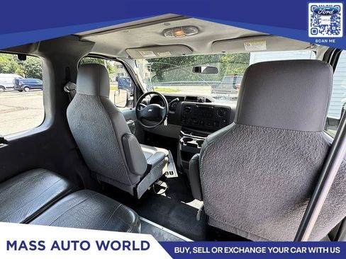 Used 2014 Ford E-250 and Econoline 250 Extended w/ Power Group RWD image 11