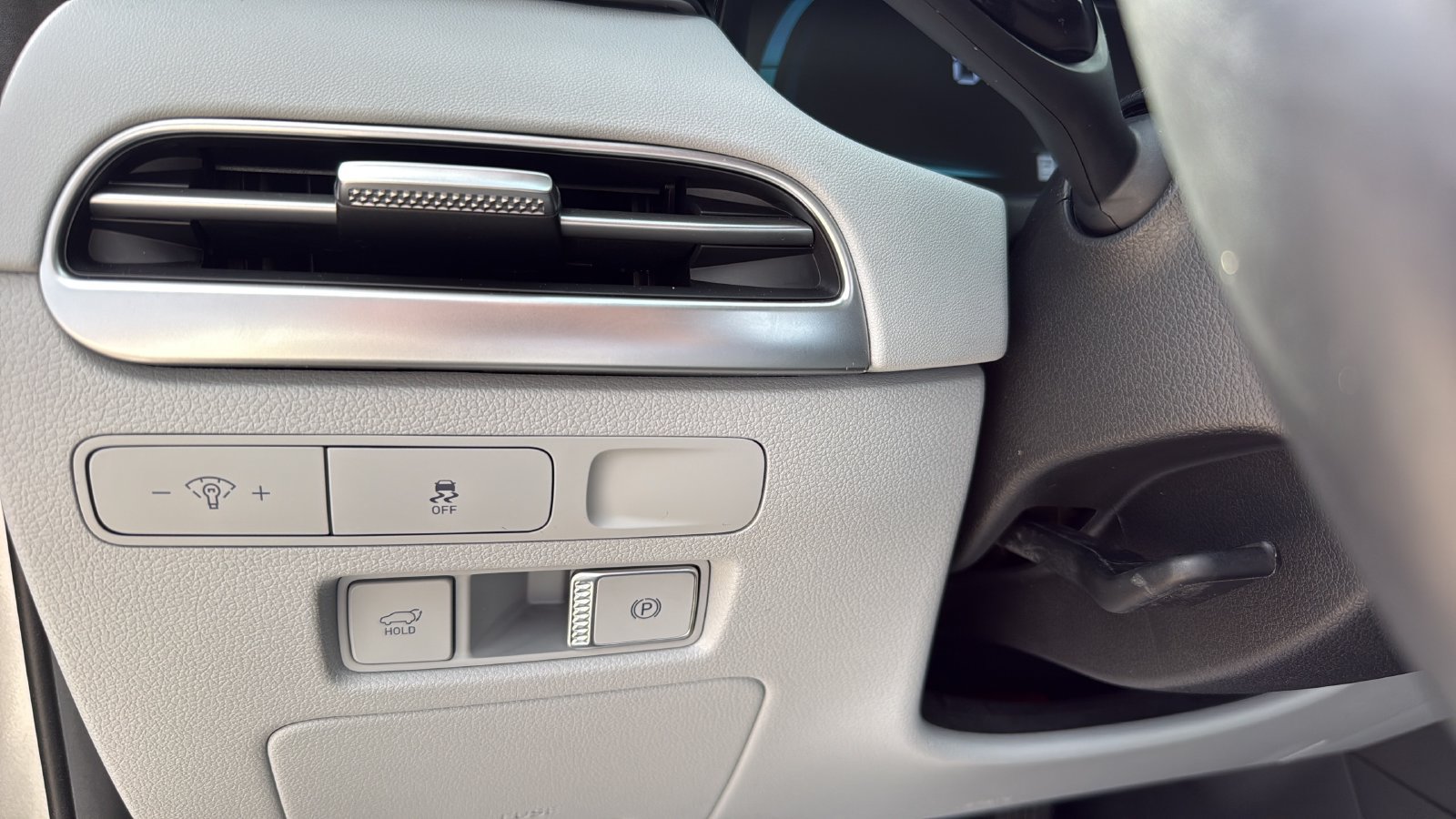Used 2025 Hyundai Palisade SEL FWD image 17