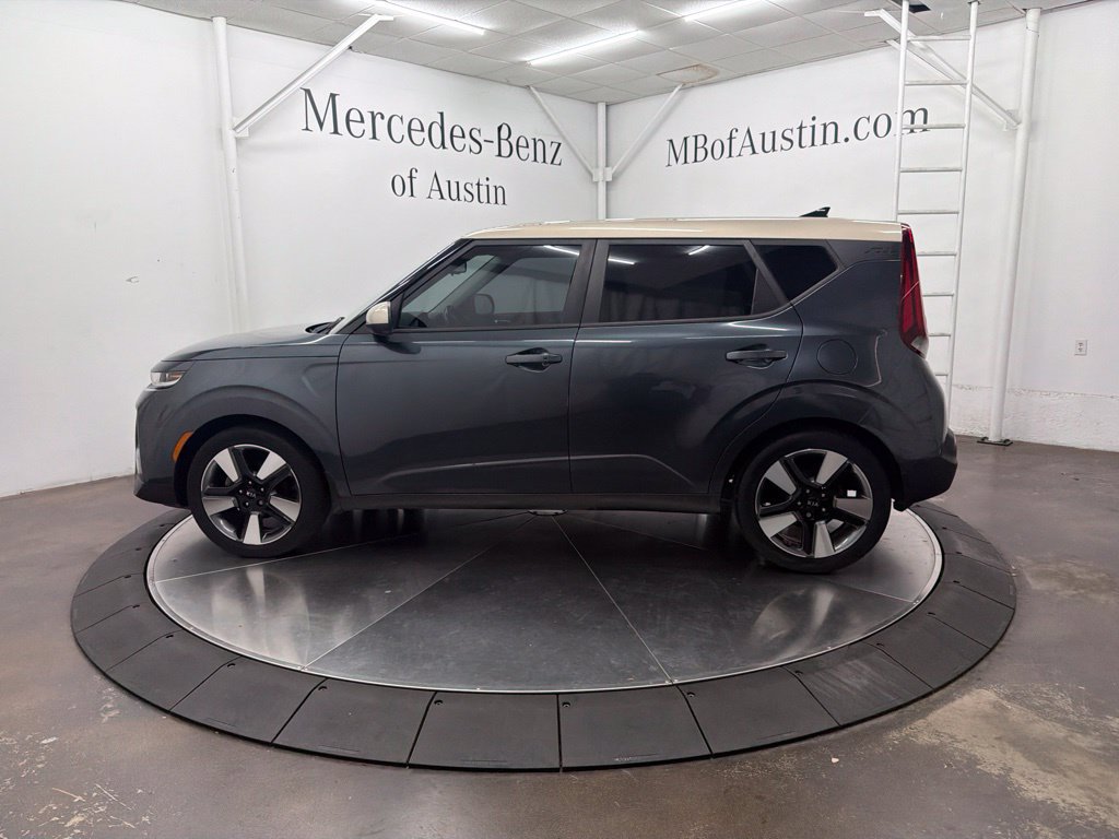 Used 2020 Kia Soul EX w/ Option Group 015 FWD image 4