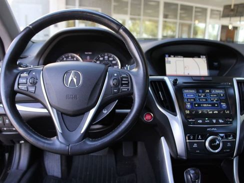 Used 2015 Acura TLX w/ Technology Package FWD image 24