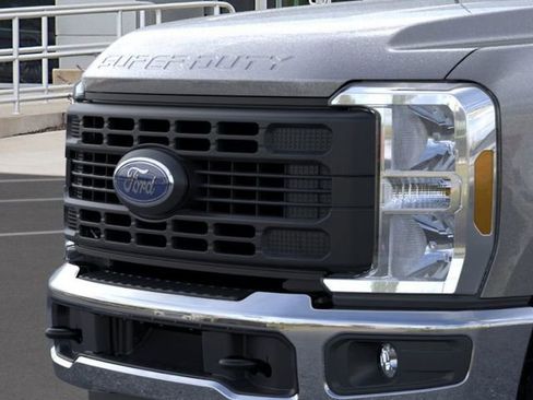 New 2026 Ford F250 XL image 17