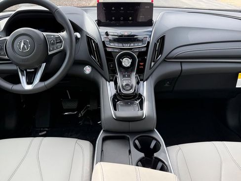 New 2026 Acura RDX SH-AWD image 6