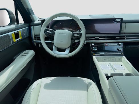 New 2026 Hyundai Santa Fe Calligraphy FWD image 17