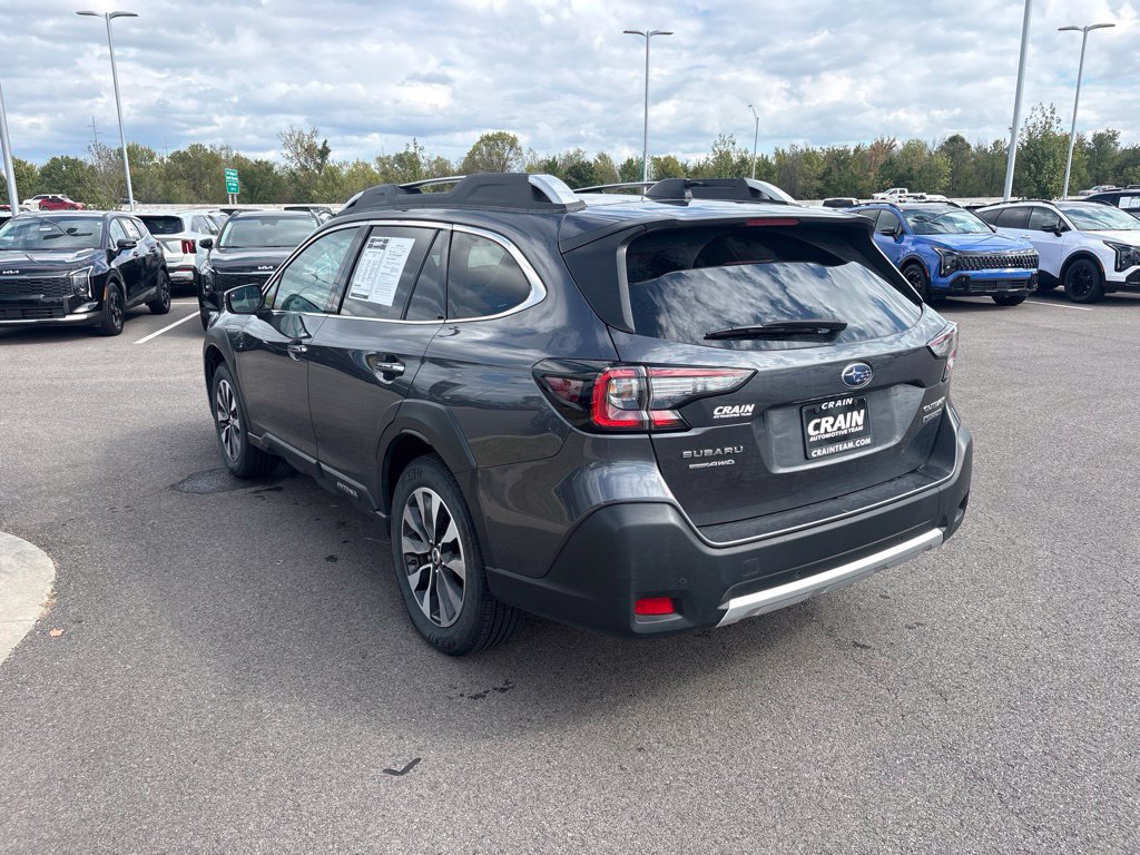 Used 2025 Subaru Outback Touring XT AWD/4WD image 5