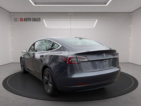 Used 2018 Tesla Model 3 Long Range image 3