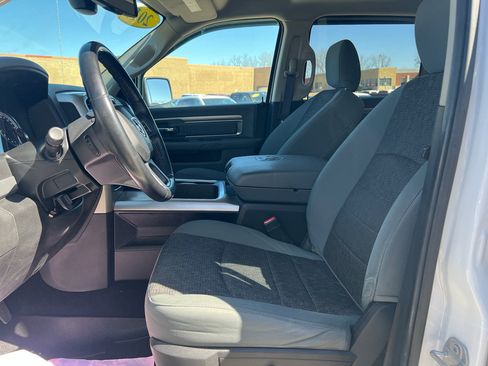 Used 2019 RAM 1500 Big Horn image 8