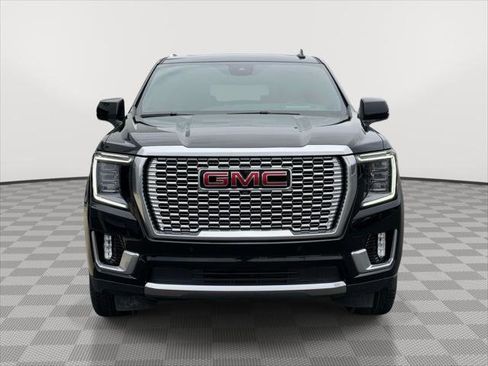 Used 2023 GMC Yukon XL Denali w/ Denali Reserve Package AWD/4WD image 2