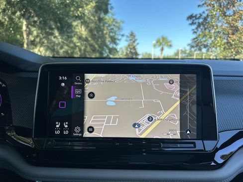 New 2025 Volkswagen Atlas Cross Sport SEL Premium R-Line image 18