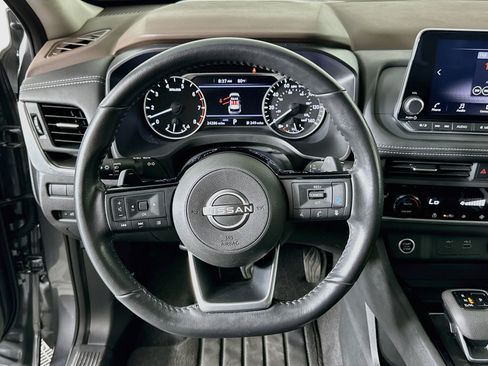 Used 2023 Nissan Rogue SV w/ SV Premium B Package AWD/4WD image 18