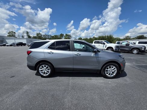 Used 2024 Chevrolet Equinox LT FWD image 6