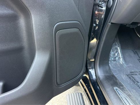 Used 2021 Chevrolet Silverado 1500 RST image 36