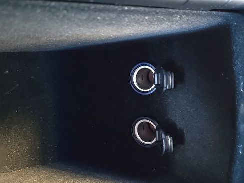 Used 2022 Genesis G90 3.3T Premium image 35