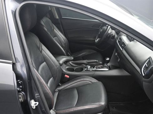 Used 2016 MAZDA MAZDA3 s Touring FWD image 9