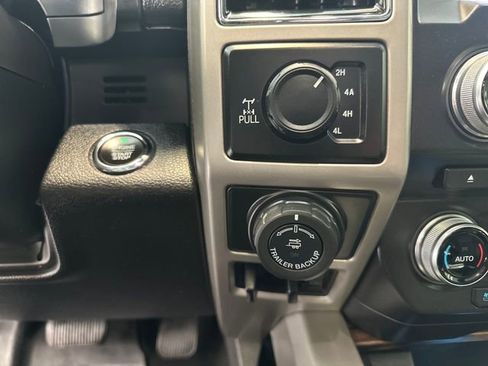 Used 2018 Ford F150 Lariat w/ Equipment Group 502A Luxury AWD/4WD image 34