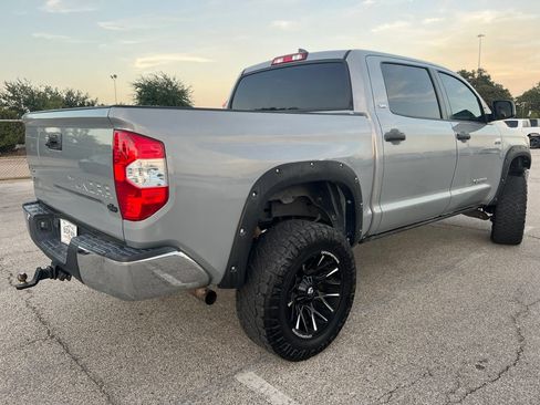 Used 2020 Toyota Tundra SR5 w/ SR5 Leather Package AWD/4WD image 4