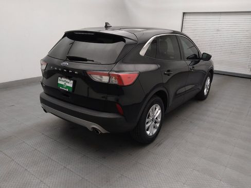 Used 2022 Ford Escape SE FWD image 9