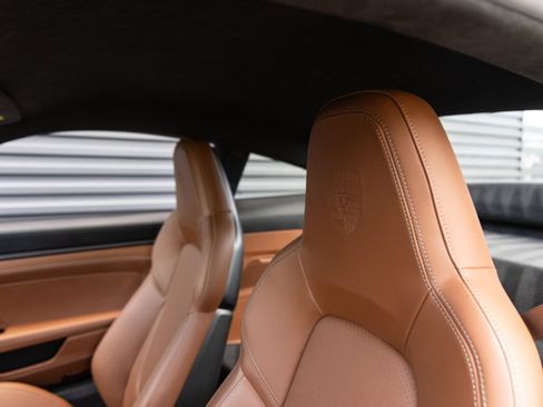 Certified 2022 Porsche 911 GT3 RWD image 25