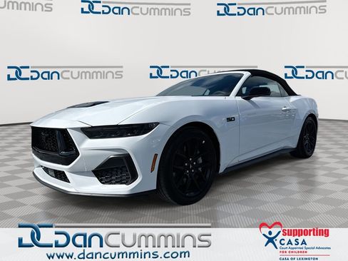 New 2026 Ford Mustang GT RWD image 1