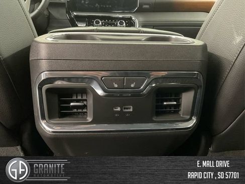 Used 2024 GMC Sierra 1500 Denali w/ Denali Reserve Package AWD/4WD image 20