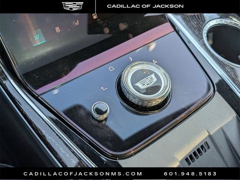 New 2025 Cadillac Escalade IQ Luxury 1 w/ Smart Trailering package image 19