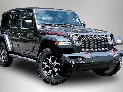 Used 2021 Jeep Wrangler Unlimited Rubicon AWD/4WD image 2