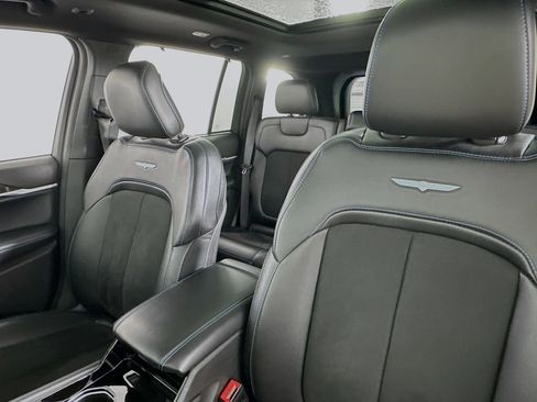 Used 2023 Jeep Grand Cherokee Trailhawk w/ Advanced Protech Group II image 23