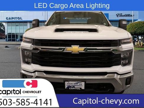 Used 2025 Chevrolet Silverado 2500 LT w/ Convenience Package image 7