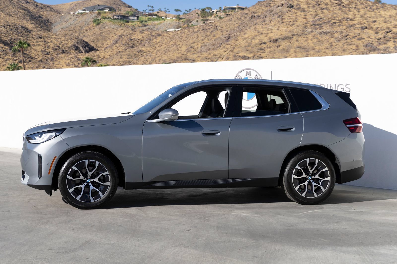 Certified 2026 BMW X3 xDrive30i w/ Convenience Package AWD/4WD image 3