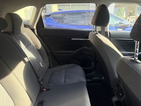Certified 2025 Kia Seltos LX AWD/4WD image 9