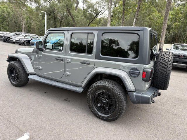 Used 2018 Jeep Wrangler Unlimited Sahara AWD/4WD image 4