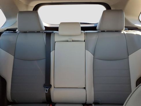 Used 2024 Toyota RAV4 XLE Premium image 18