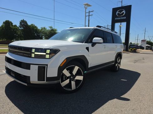Used 2024 Hyundai Santa Fe Limited AWD/4WD image 1