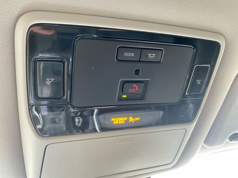 Used 2024 Toyota Grand Highlander XLE image 21