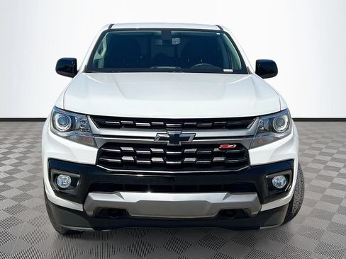 Used 2022 Chevrolet Colorado Z71 AWD/4WD image 2