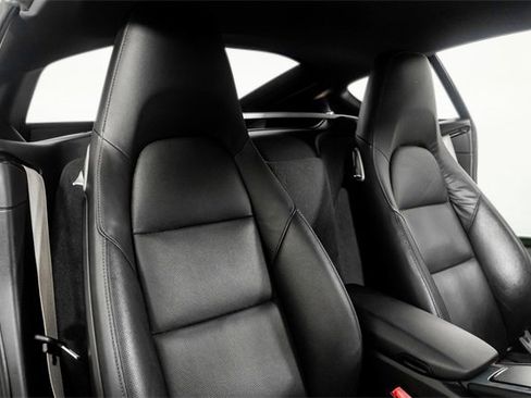 Used 2017 Porsche 718 Cayman Base image 29
