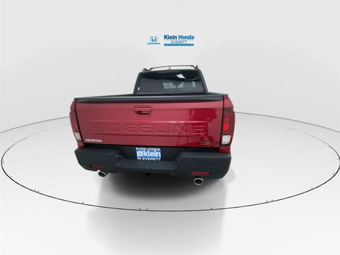 Certified 2025 Honda Ridgeline TrailSport image 9