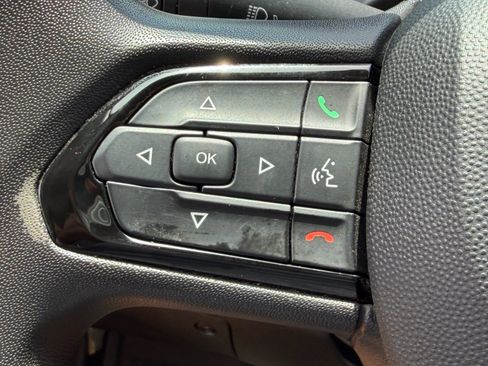 Used 2025 RAM ProMaster 2500 w/ U-Haul Equipment Group FWD image 31