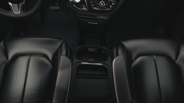 New 2027 Chrysler Pacifica Select FWD image 16