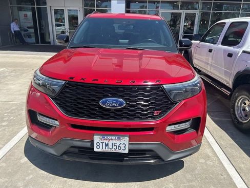 Used 2020 Ford Explorer ST w/ ST Street Pack AWD/4WD image 2
