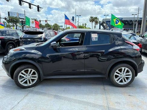 Used 2015 Nissan Juke S FWD image 6