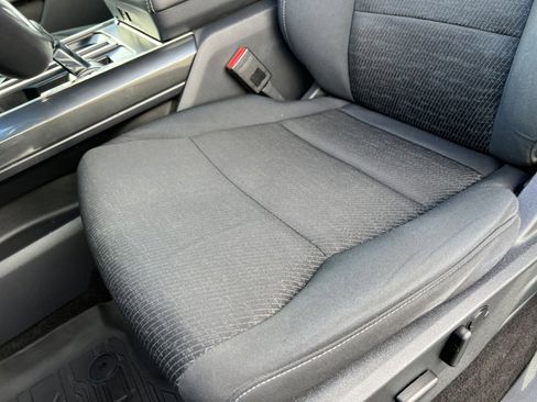 Certified 2022 Ford F150 XLT w/ Equipment Group 302A High image 15