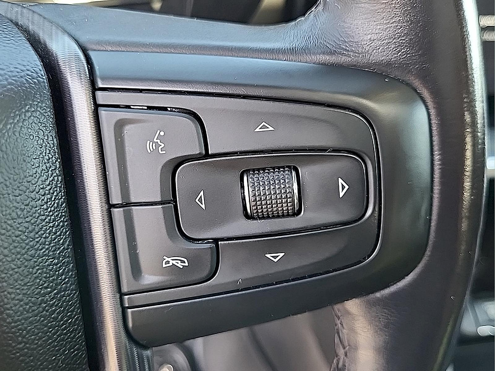 Used 2024 GMC Sierra 3500 Denali Ultimate AWD/4WD image 20