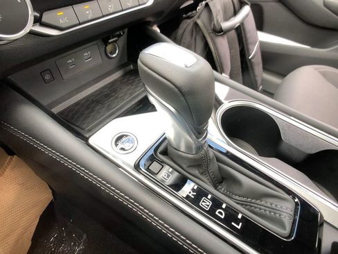 New 2025 Nissan Altima 2.5 SV w/ SV Premium Package image 23