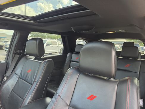 Used 2023 Dodge Durango R/T RWD image 28