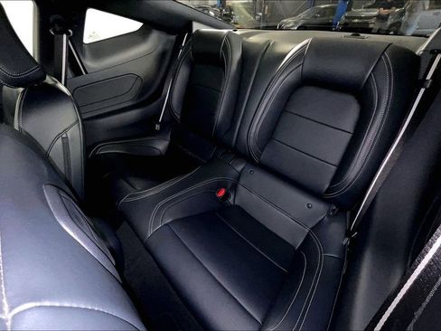 Used 2024 Ford Mustang GT Premium image 35