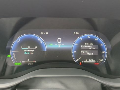 Used 2025 Toyota Sienna Platinum image 11