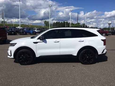 Used 2023 Kia Sorento SX AWD/4WD image 5