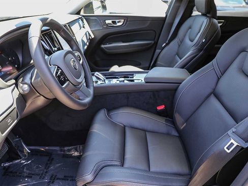 New 2025 Volvo XC60 B5 Ultra w/ Protection Package Premier image 18